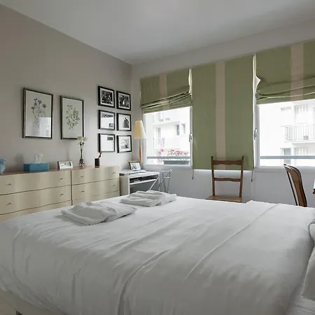 Apartamento Charm Balcony Eiffel & Av Suffren